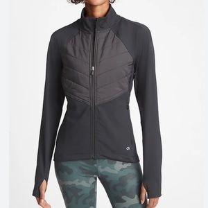 NWT Gap Fit Nordic Quilted Jacket  Black zip-up